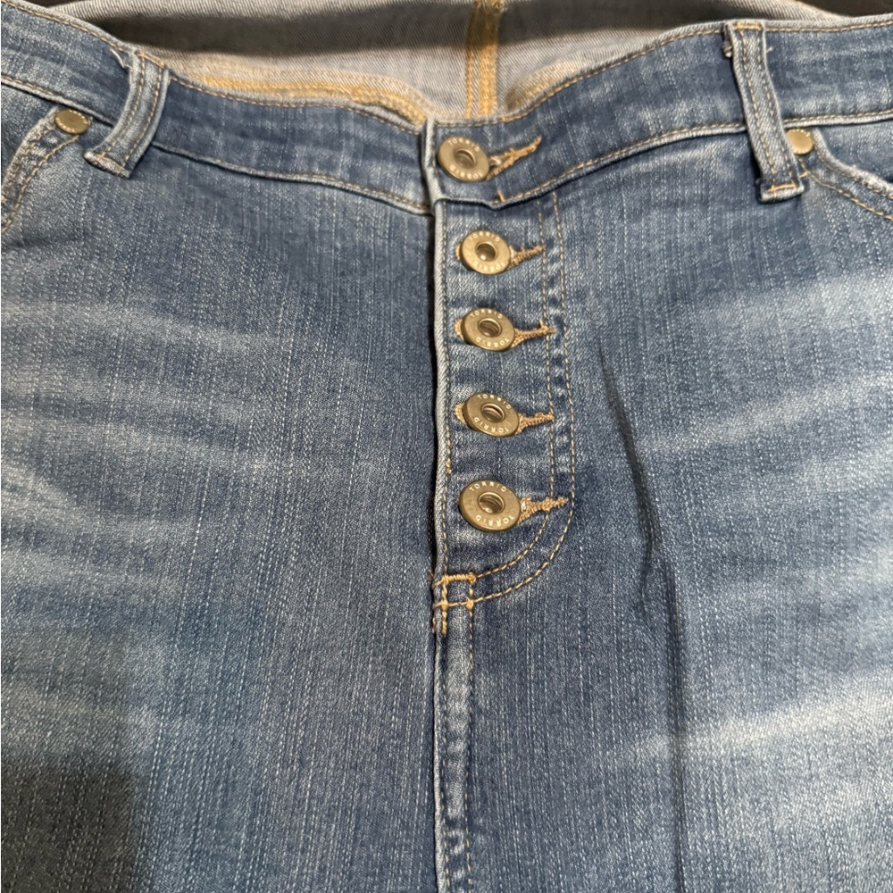 Torrid Distressed Blue Ankle Jeans - Picture 3 of 5